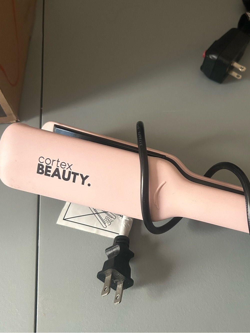 Pink Ceramic Hair flat iron Smooth Finish